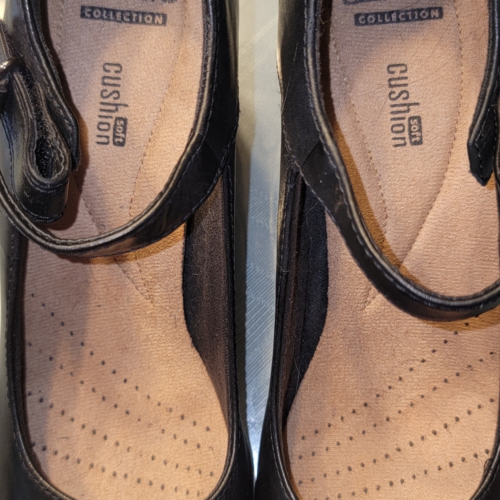 2 pairs for price of 1! Blk Patent leather Franco Sarto loafers/Blk Mary Janes! - Picture 7 of 10